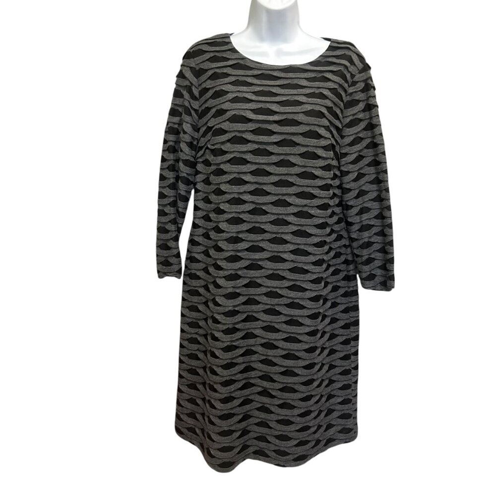 ECI New York Gray & Black Textured Scallop Pattern Knit Dress - Size 14